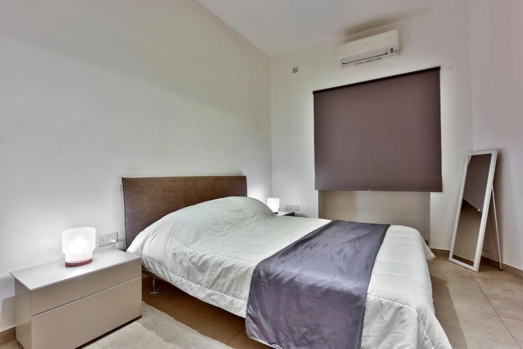 Modern 3 Bed & 2 Bth Apt Слима Экстерьер фото